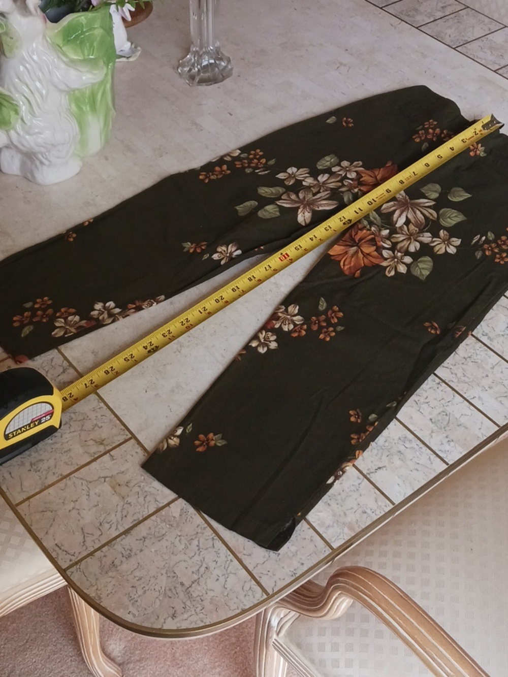 VINTAGE Capri Pants/"Cache".,sz Small, Olive Color/ Muti Florals Design..NEW - Picture 8 of 16